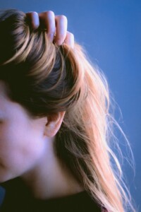 キシキシ絡まる…髪の傷みに良いと噂のクエン酸を初体験